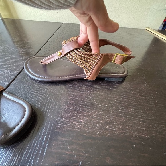 Curfew women’s 10 Roman brow leather strappy sandal thong - Picture 9 of 9